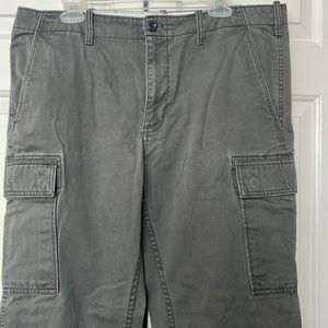 Eddie Bauer Cargos